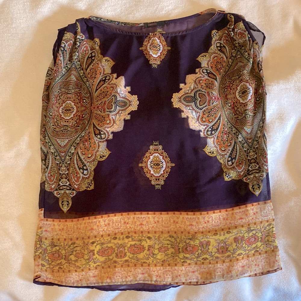 Bohemian casual pull over blouse.